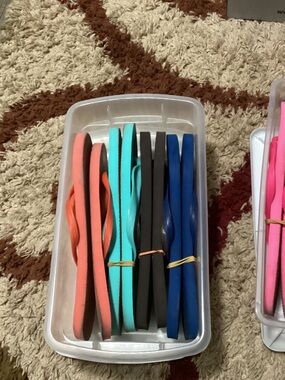 Old Navy Women's Flip Flop Sandals in Coral, Teal, Black, and Blue